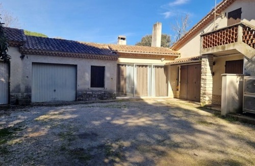 Saint-Laurent-des-Arbres House | Air-conditioned house for 6 in the countryside near Avignon
