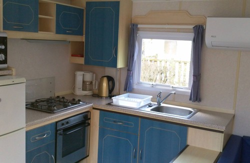 Corneilla-de-Conflent House | Air-conditioned mobile home with swimming pool