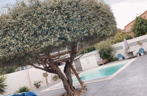 Villeneuve-de-la-Raho Villa | Air-conditioned architect villa with swimming pool