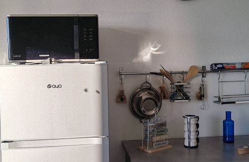 Les Arenes Apartment | Air-conditioned studio in tourist residence, 800m from beach and shops