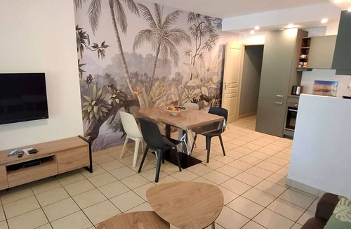 Les Hauts de Canet Apartment | Air-conditioned Duplex T3 with WiFi and parking in Canet-en-Roussillon