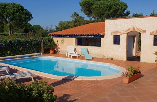 Laroque-des-Alberes Villa | AIR-CONDITIONED VILLA GARDEN SWIMMING POOL CLASS 4*