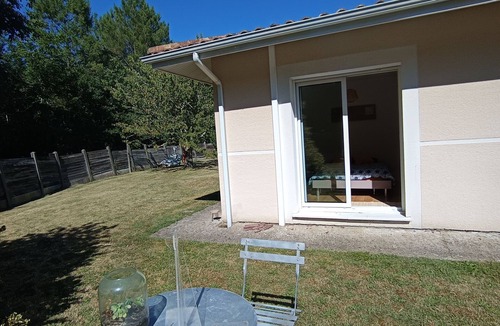 Saint-Jean-d'Illac Villa | Air-conditioned villa for rent between Bordeaux and Bassin d'Arcachon