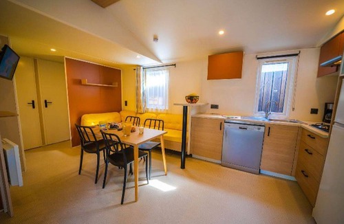 Balaruc-les-Bains House | Air-conditioned mobile home - 4 guests