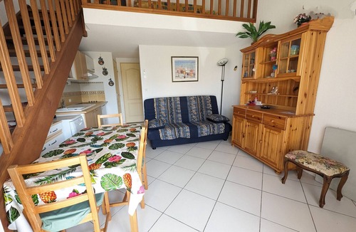 Port-la-Nouvelle Villa | Air-Conditioned Villa Near Beach, Sleeps 6, Terrace, BBQ, and More!