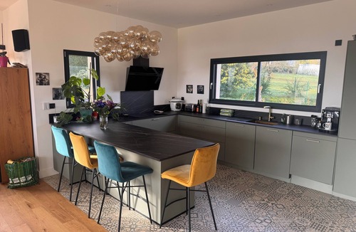Montauban House | Air-conditioned 4-bedroom house, heated pool, unobstructed view