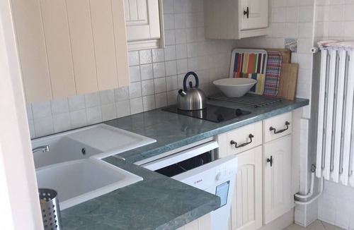 7th Arrondissement Apartment | Air-conditioned apartment with exceptional sea view