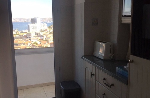 7th Arrondissement Apartment | Air-conditioned apartment with exceptional sea view