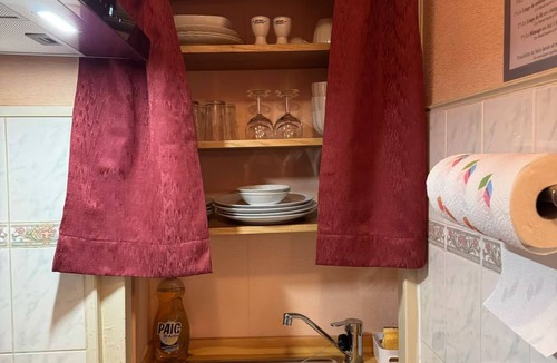 Mirepoix Apartment | Air-conditioned City Center Apartment