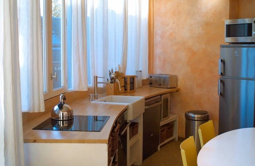 Tours Apartment | Air conditioned duplex in a 19th century mansion centrally located with parking
