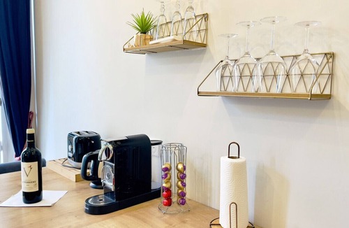 Hotel de Ville - Quinconces Apartment | Air-conditioned, elegant, quiet, ideally located