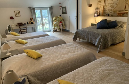 Roquemaure Other | Air-conditioned farmhouse in vineyard for exclusive use