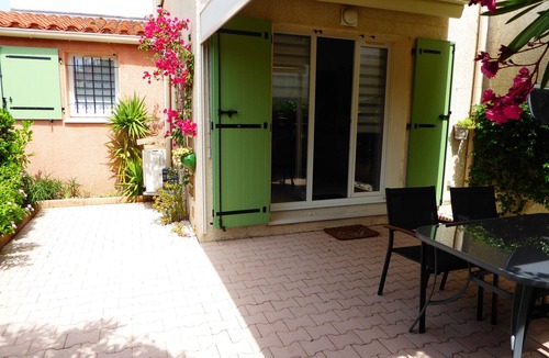 Argeles-sur-Mer Villa | Air-Conditioned Cottage with Large Terrace, Near Beach and Shops