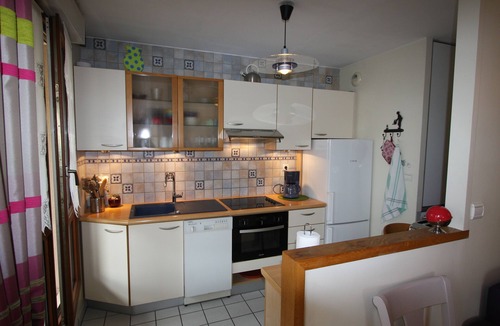 Maisons-Laffitte Apartment | Air-conditioned apt. 67 m2 air-conditioned, standing residence/town center, certified stars