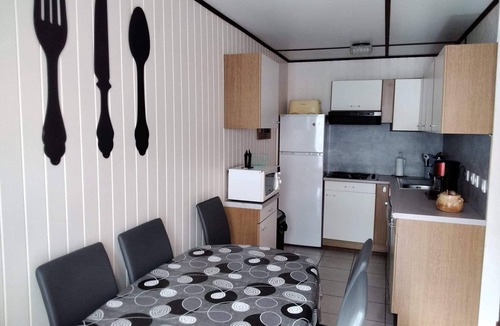 Portiragnes-Plage House | Air-conditioned house by the sea. SWIMMING POOLS INCLUDED APRIL TO SEPTEMBER.
