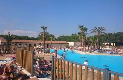Portiragnes-Plage House | Air-conditioned house by the sea. SWIMMING POOLS INCLUDED APRIL TO SEPTEMBER.