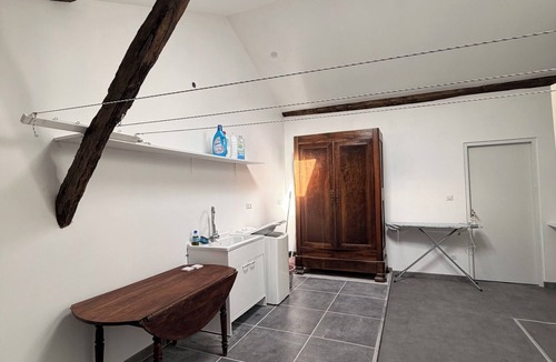 Lauzerte House | Air-conditioned house with terrace and elevator