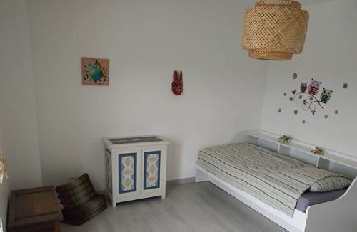 Lussan House | Air-conditioned house with swimming pool, hillside views