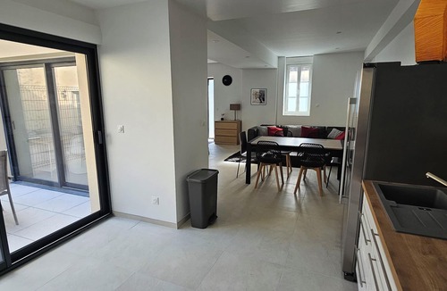 Nemours House | Air-conditioned house in the center of town on a quiet street close to all amenities.