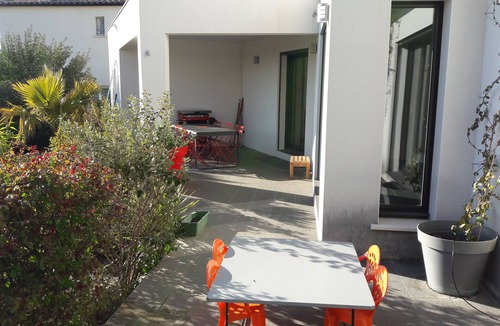 Prades-le-Lez House | Air-conditioned modern villa 145m², 4 bedrooms pool and garden at 20 'beaches