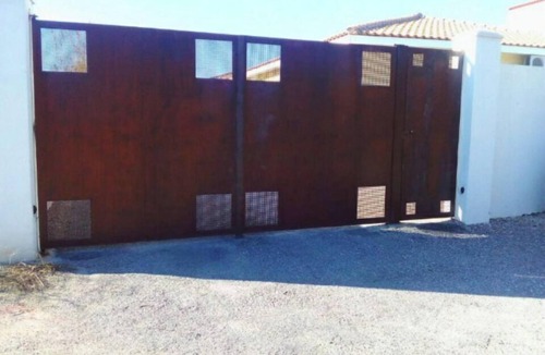 Pia Villa | Air-conditioned single-storey pool villa