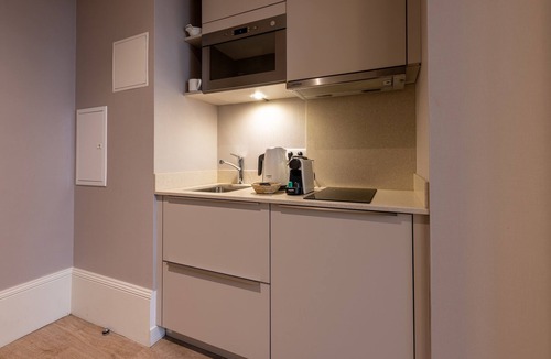 Limoges Apartment | Air-conditioned Studio - Maison Blanche