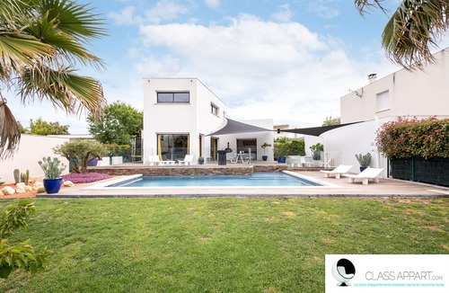 Le Cres Villa | Air-conditioned summer villa with swimming pool and jacuzzi in "Le Crès".