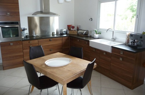 Bellegarde House | Air-conditioned villa with fenced pool 4 bdrms near Nîmes Arles