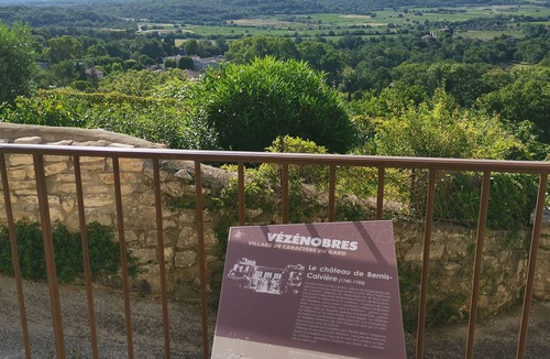 Vezenobres House | Air-conditioned villa with panoramic view and swimming pool.