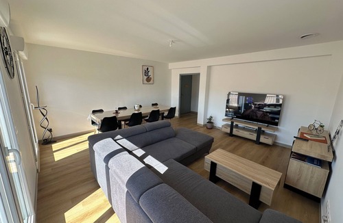 Chateau-Arnoux-Saint-Auban Apartment | Air-conditioned apartment