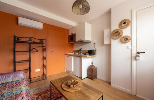 Valenciennes Apartment | Air Nomad Marrakech