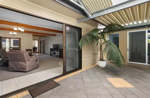 McLaren Vale House | Air on Aldersey