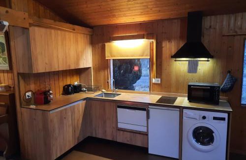 Brot-Dessous Ski Chalet | AirBee&Bee - Creux du Van