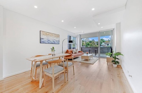 Beecroft Apartment | Aircabin - Beecroft - Cozy Spacious - 2 Beds Apt