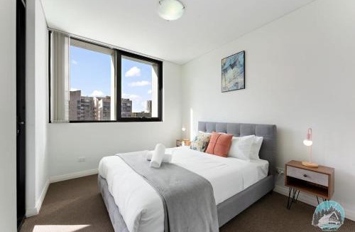 Rosebery Apartment | Aircabin - Rosebery - Lovely - 2 Beds Apt +Parking