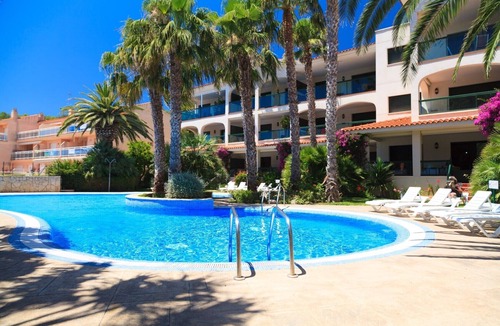 Vandellos i l'Hospitalet de l'Infant Apartment | AirCon Apartment Family Complex on the Beachfront · UHC COSTA LINDA