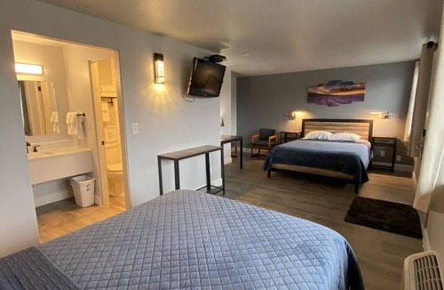 Port Angeles Hotel | Aircrest Motel