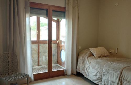 Horta de Sant Joan Apartment | Aires de Horta
