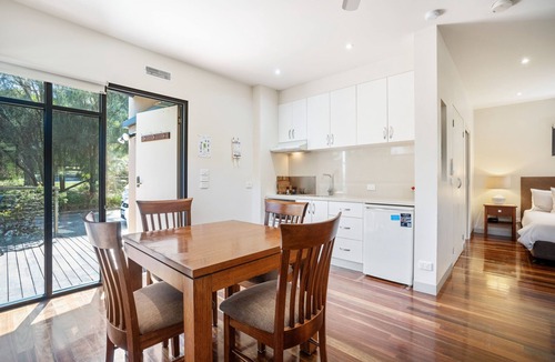 Surf Coast Apartment | Aireys Inlet Getaway Resort