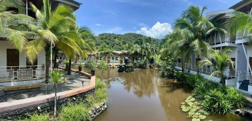 Pantai Tengah Resort | Airis Sanctuary Resort