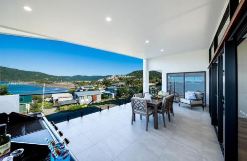 Airlie Beach House | Airlie Bay View