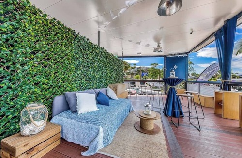 Airlie Beach Apartment | Airlie Sun & Sand entire complex