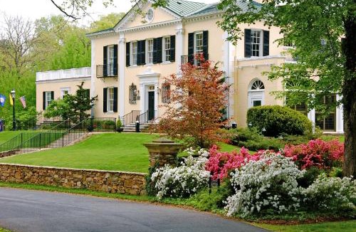 Warrenton Hotel | Airlie