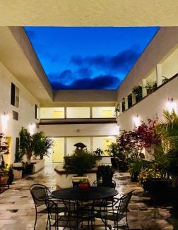 Downtown Hotel | Airport Inn