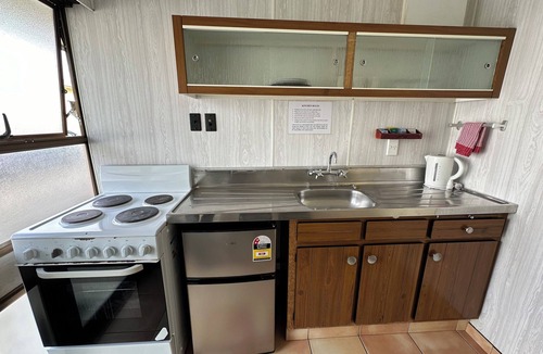 Mangere Cabin | Airport Westney Lodge