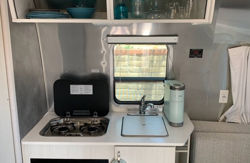 Tanque Verde House | Airstream in Desert Oasis w/ HOT TUB