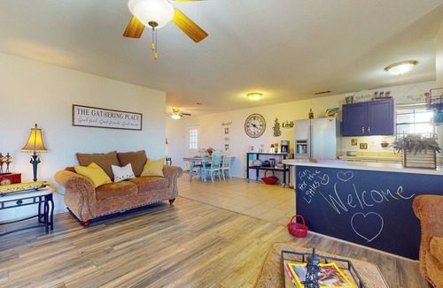 Wise County House | Airstrip Access! Dog-Friendly Rhome Retreat
