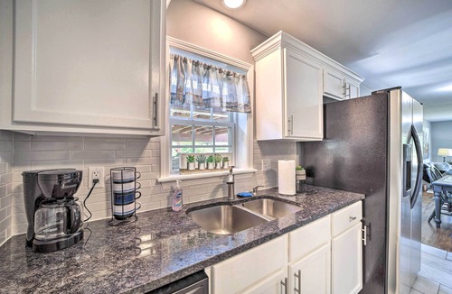 Tulsa House | Airy Central Getaway w/Porch & Private Yard!