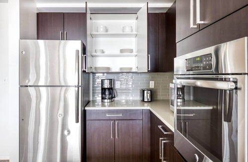 East Cambridge Apartment | Airy East Cambridge 1BR w/W/D & Gym, nr Lechmere T, by Blueground