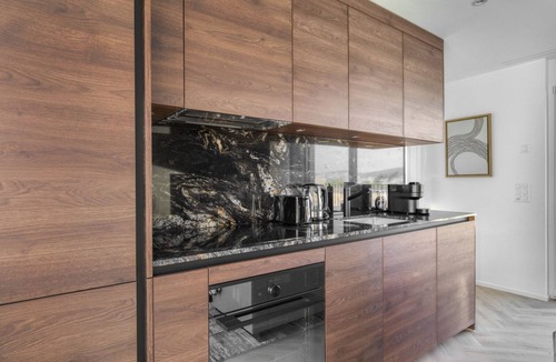 Wiedikon Apartment | Airy Wiedikon 1BR w/Storage & W/D, nr Market, by Blueground